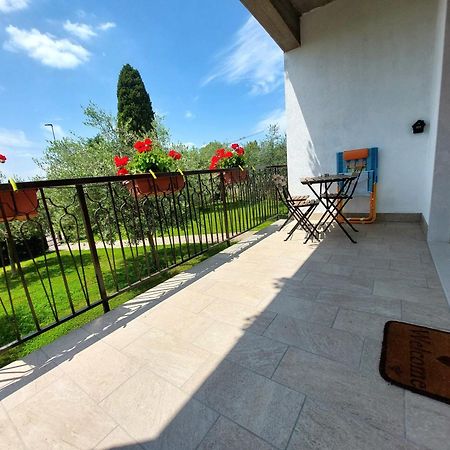 Villa Dolcitalia Tra Gardaland E Le Terme Di Cola Lazise Kültér fotó