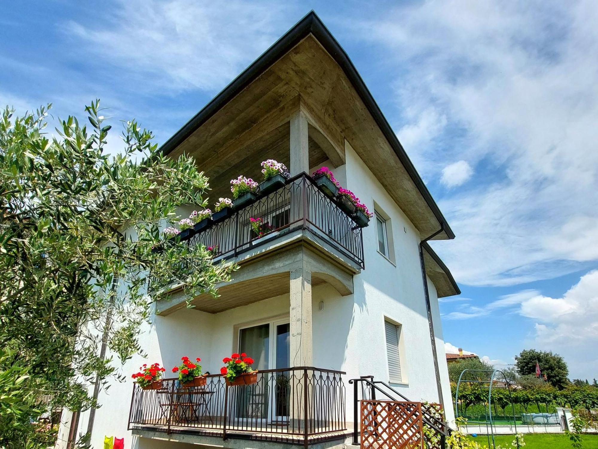 Villa Dolcitalia Tra Gardaland E Le Terme Di Cola Lazise Kültér fotó