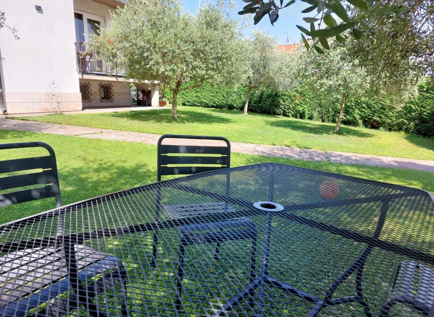Villa Dolcitalia Tra Gardaland E Le Terme Di Cola Lazise Kültér fotó